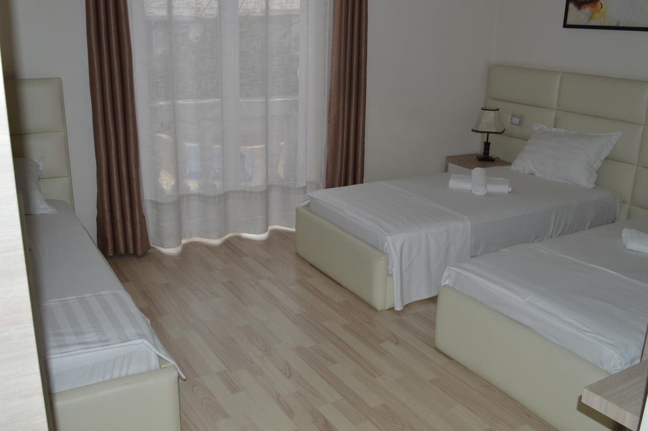 Living Hotel Tirana Exteriér fotografie